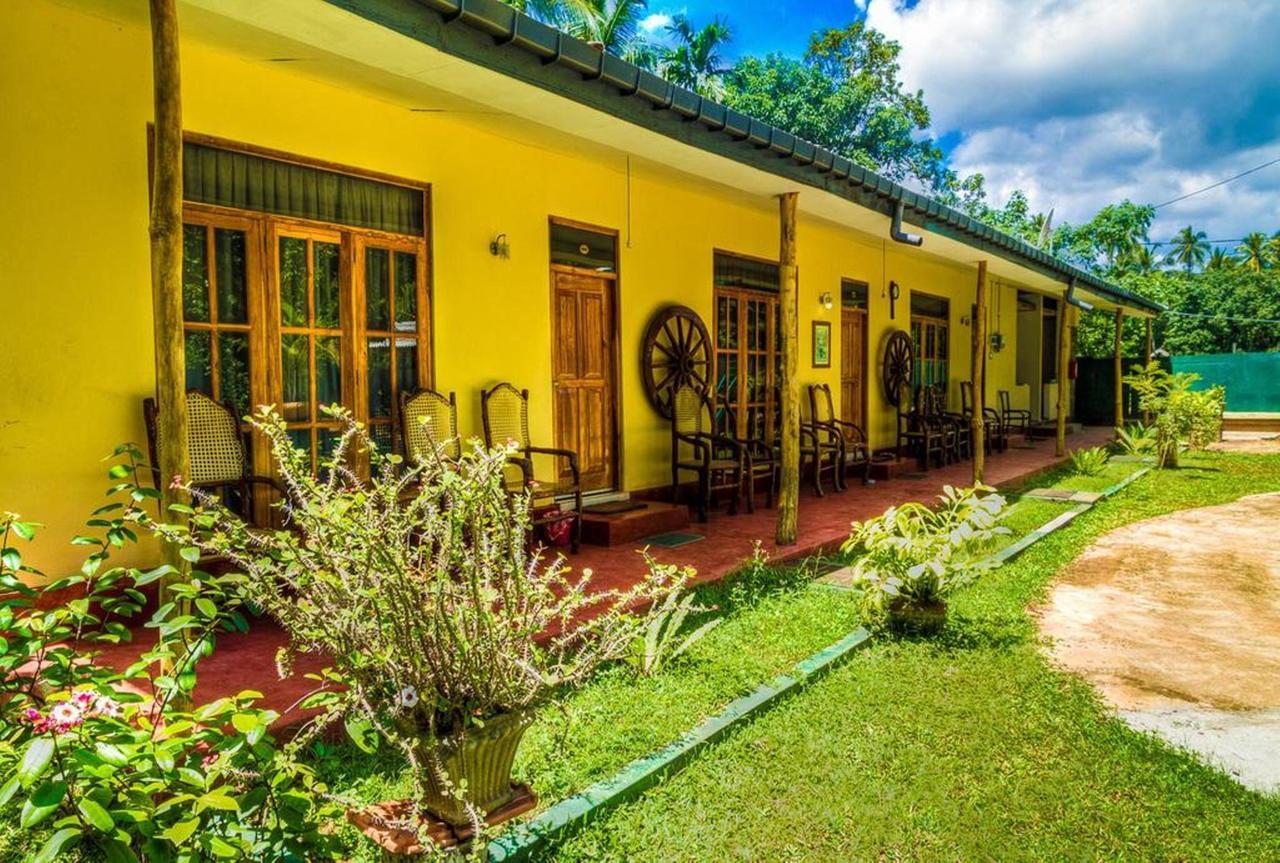Villa Champagne Тіссамахарама Екстер'єр фото